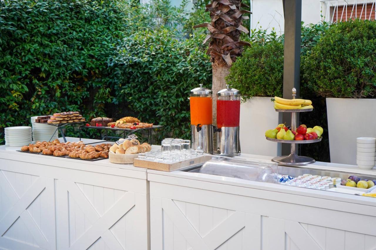 Hotel Maestrale Riccione Dış mekan fotoğraf