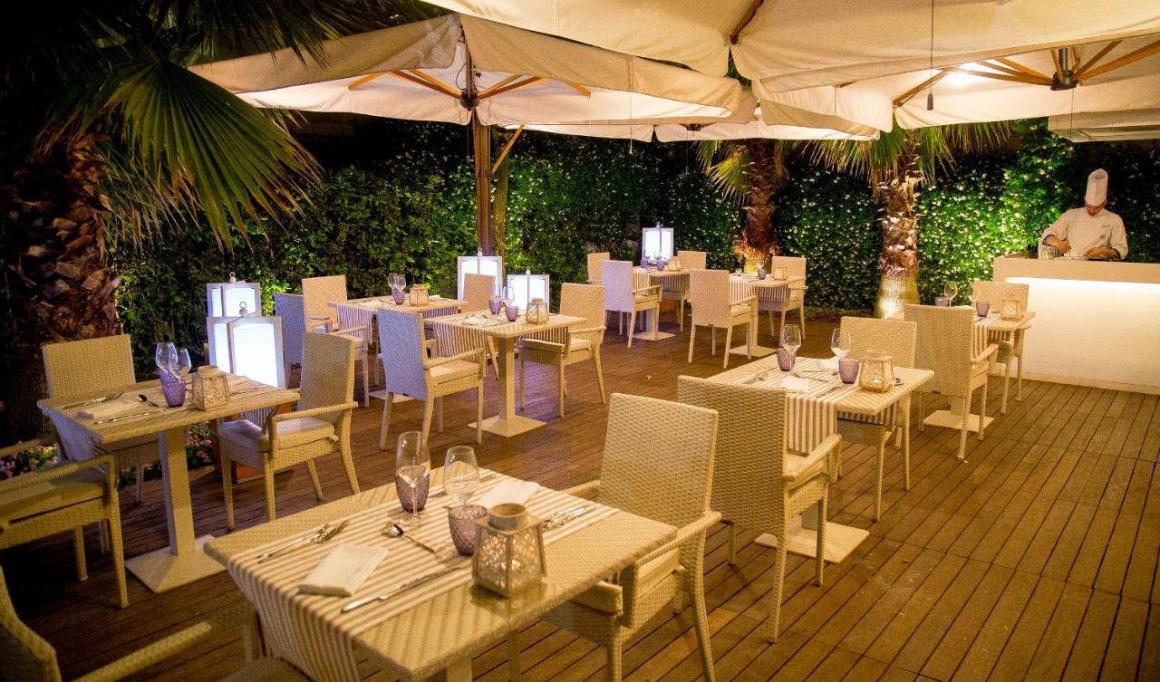 Hotel Maestrale Riccione Dış mekan fotoğraf